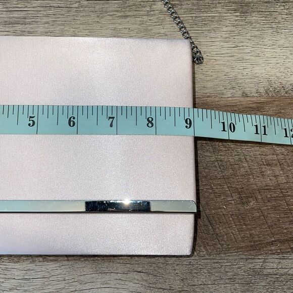Lunar Elegance Womens Satin Flap Chain Strap Clutch Evening Silver‎ Pale Pink OS - Picture 5 of 6